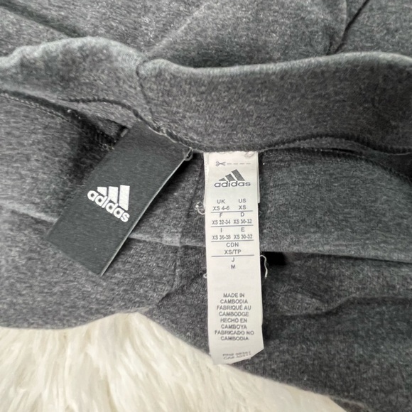 Adidas | Women's Essential Linear Gray Leggings - Picture 3 of 6